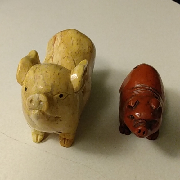 Vintage Other - Vintage  soap stone Pig carvings